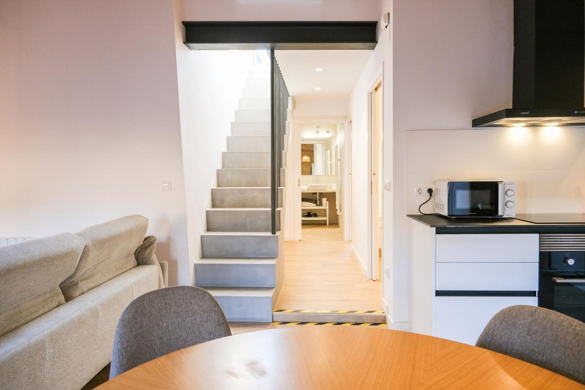 Ganganell Atic Apartamento Con Terraza En Besalú Zewnętrze zdjęcie