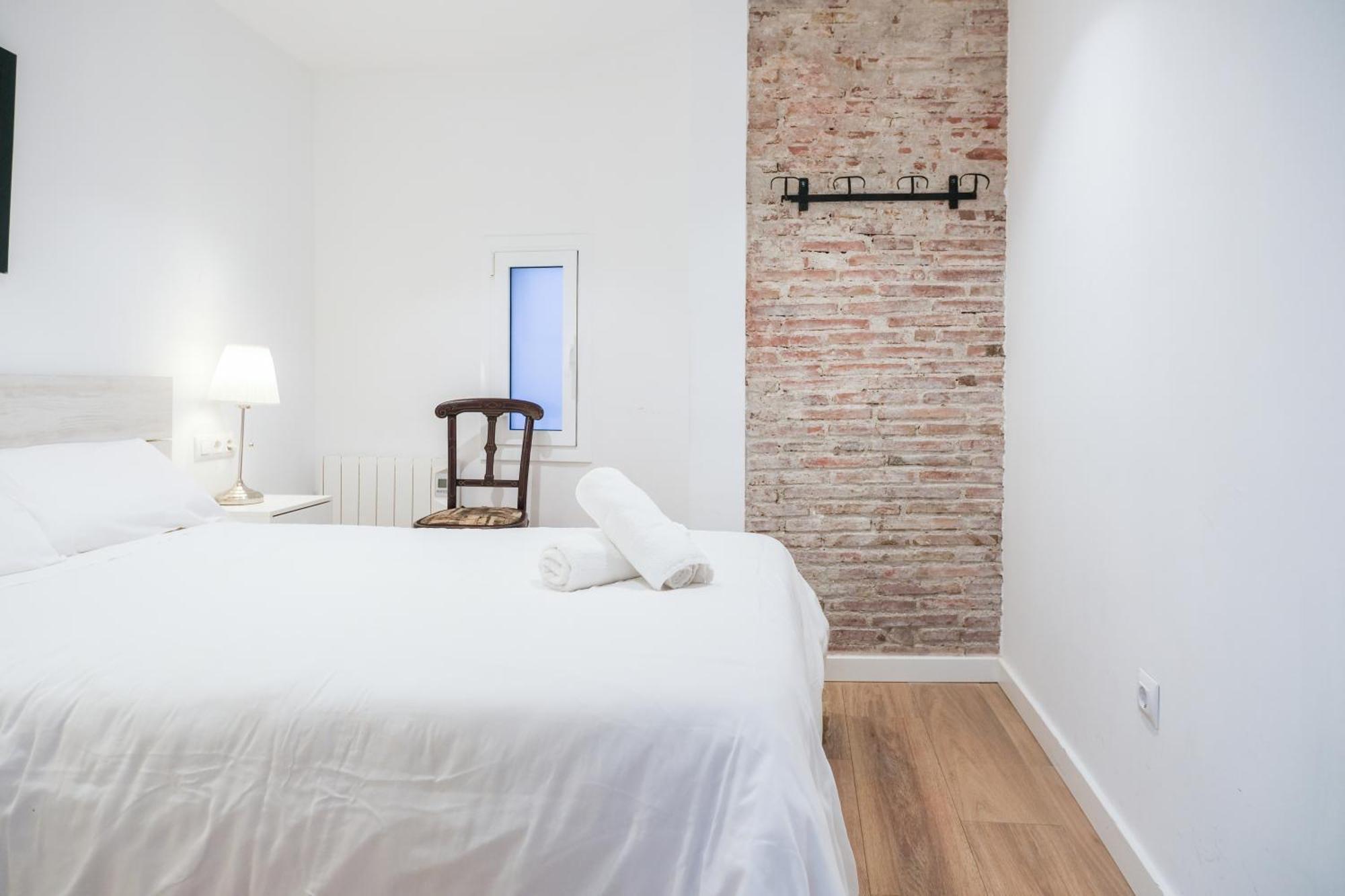 Ganganell Atic Apartamento Con Terraza En Besalú Zewnętrze zdjęcie