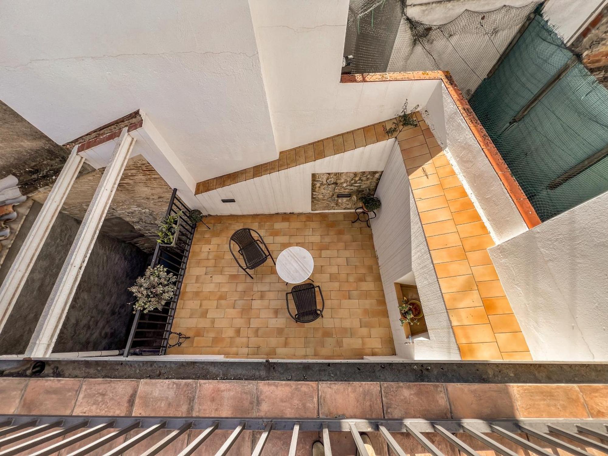 Ganganell Atic Apartamento Con Terraza En Besalú Zewnętrze zdjęcie