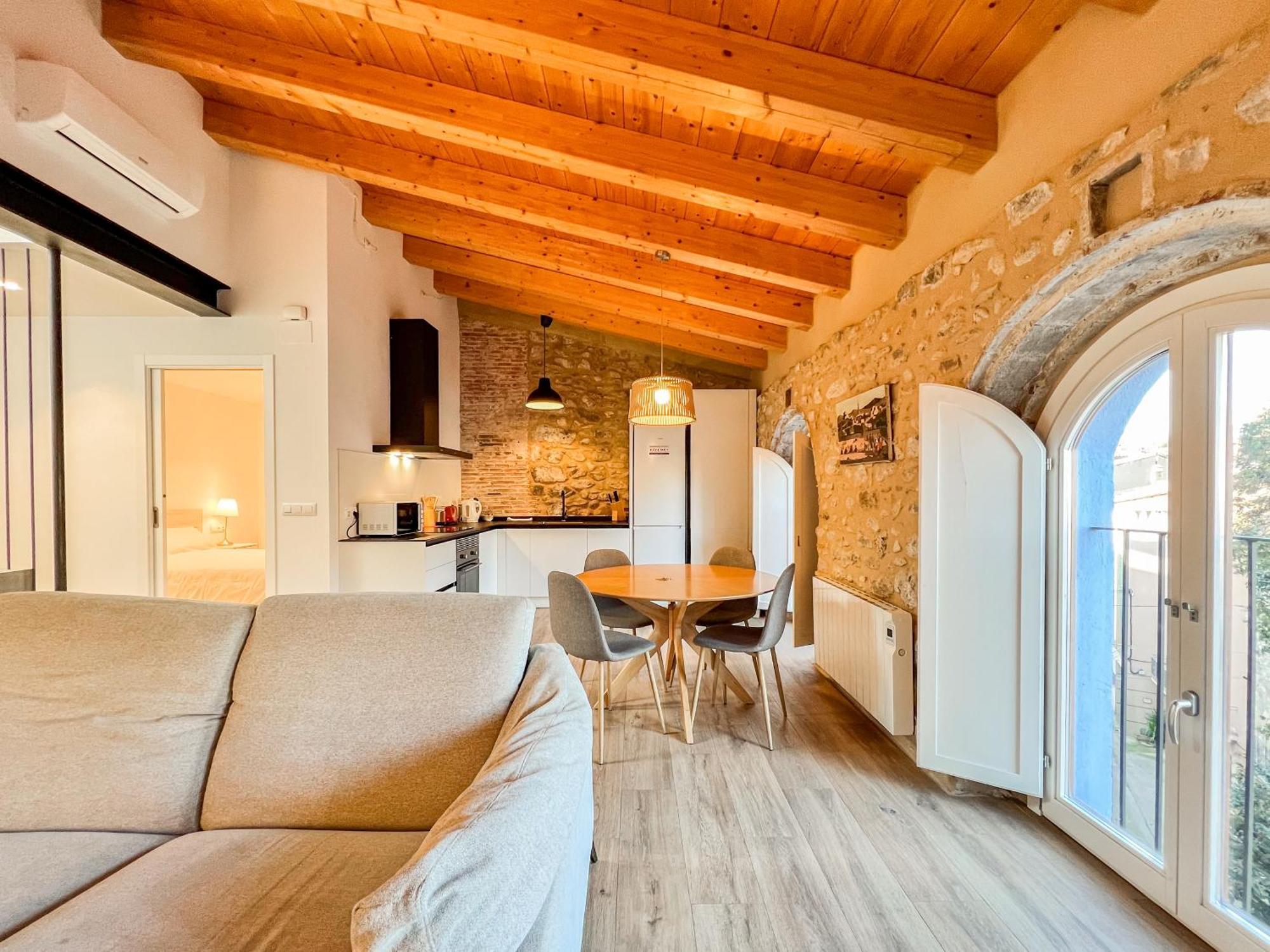 Ganganell Atic Apartamento Con Terraza En Besalú Zewnętrze zdjęcie