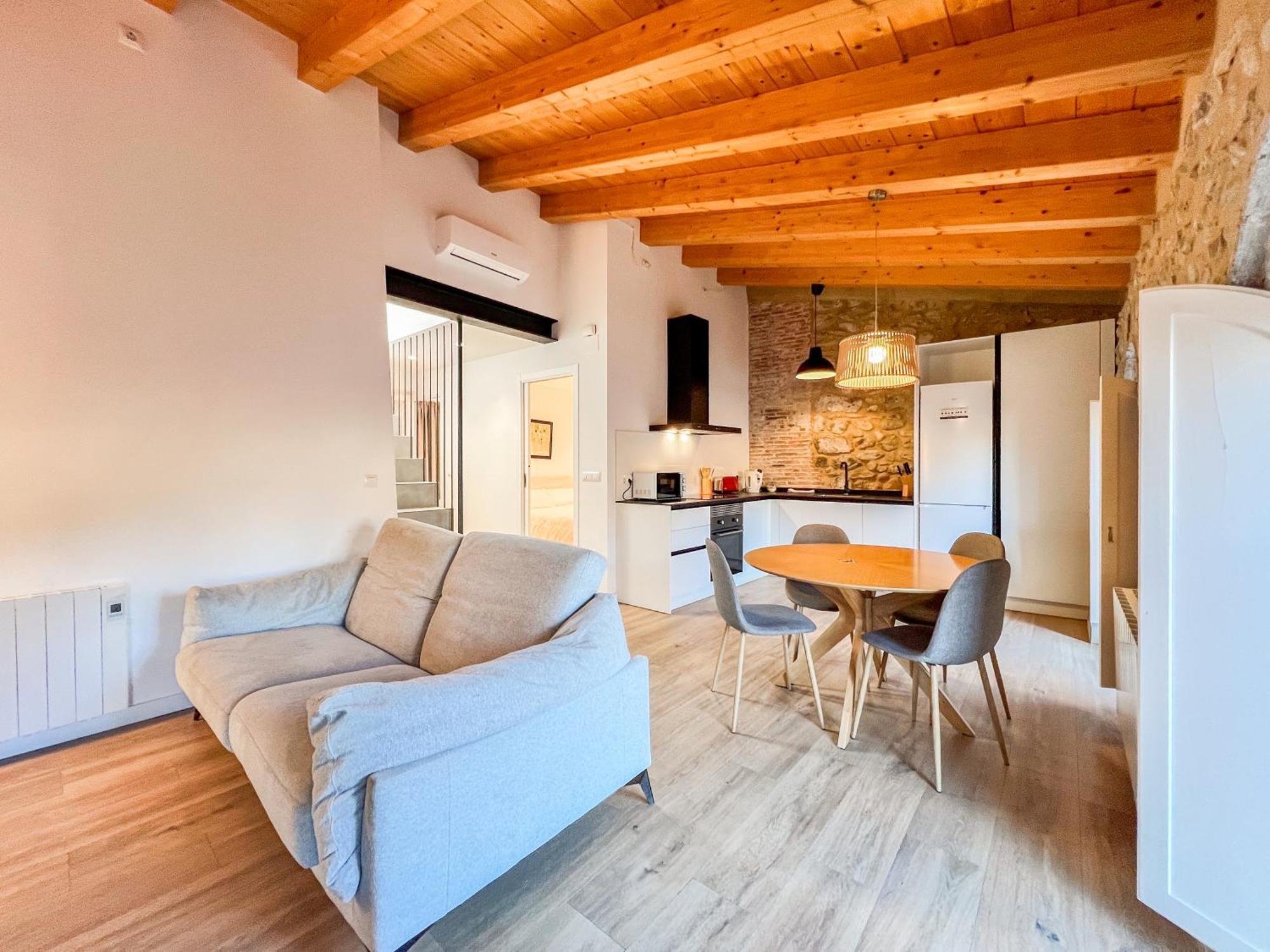 Ganganell Atic Apartamento Con Terraza En Besalú Zewnętrze zdjęcie