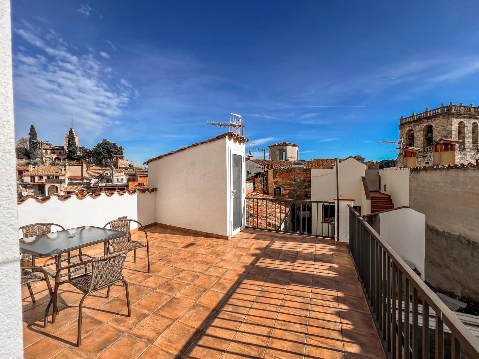 Ganganell Atic Apartamento Con Terraza En Besalú Zewnętrze zdjęcie